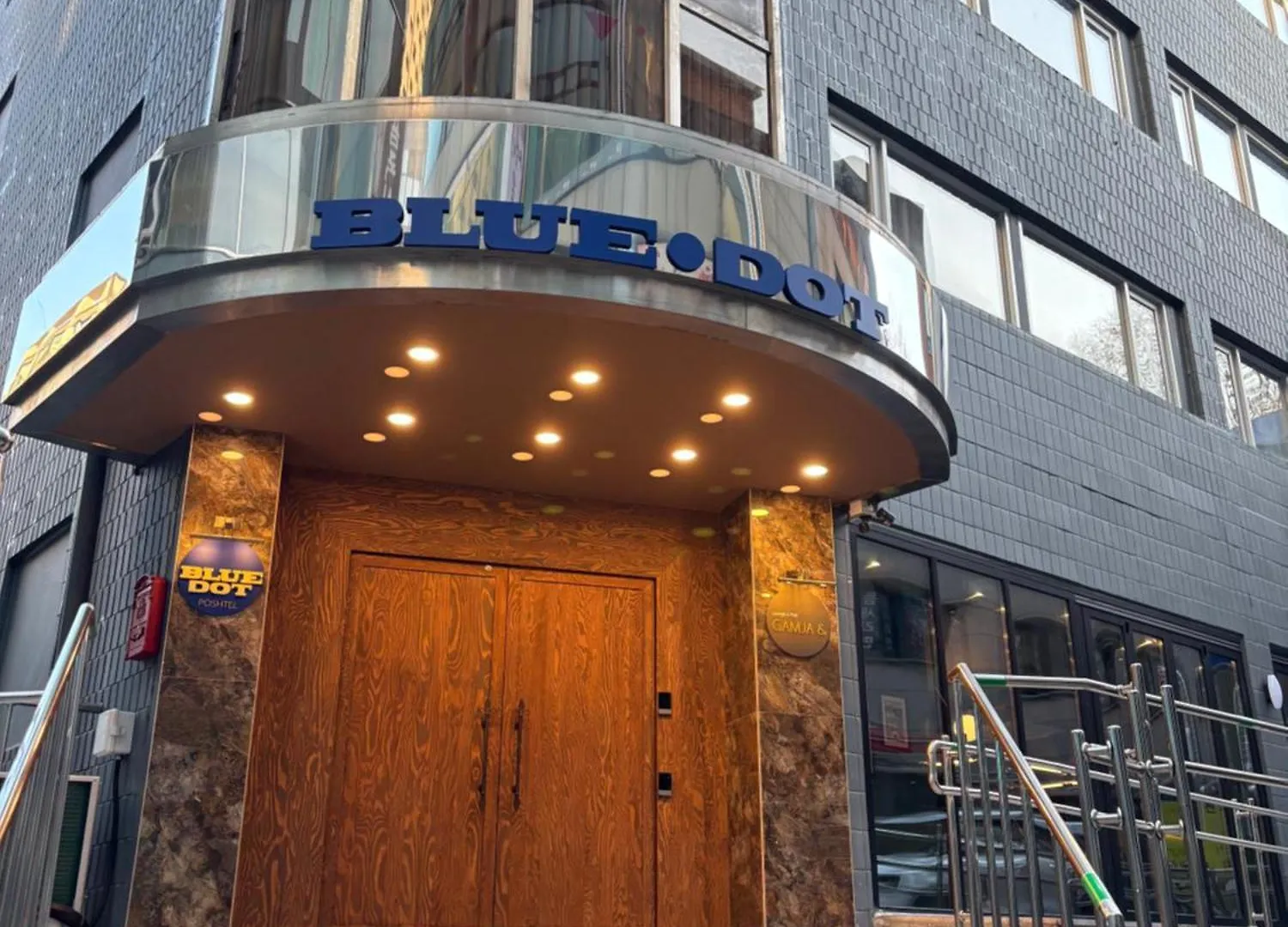 ソウル特別市 Bluedot Poshtelホステル