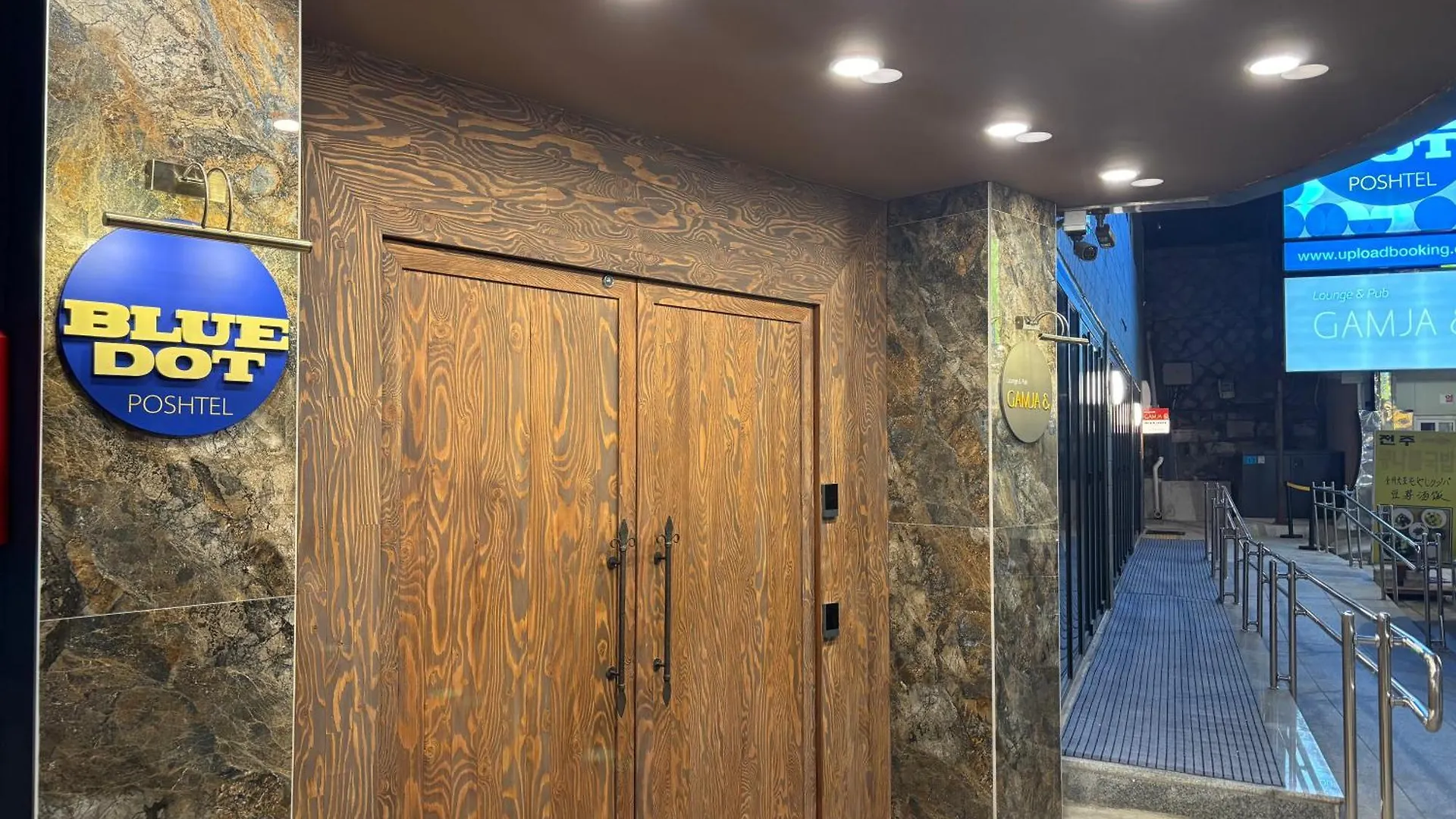 Bluedot Poshtel Hostel Seoul