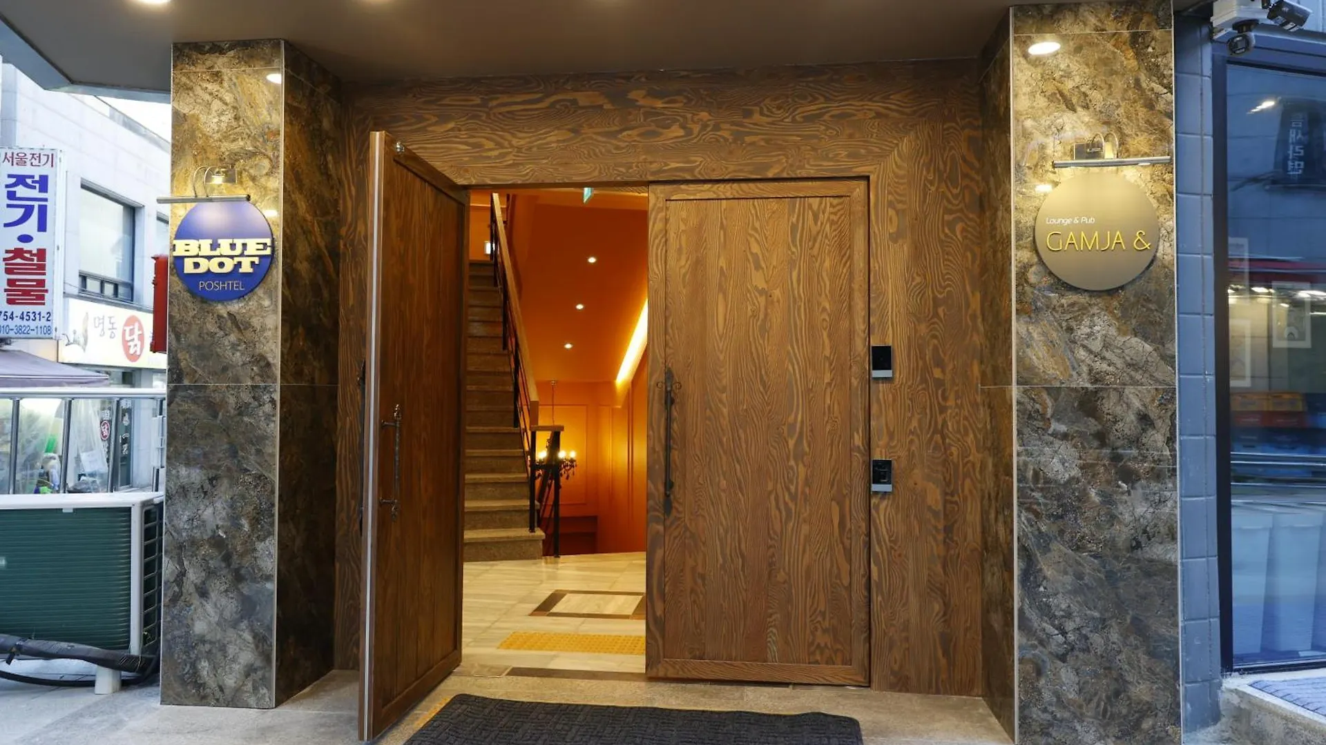 Bluedot Poshtel Hostel Seoul South Korea